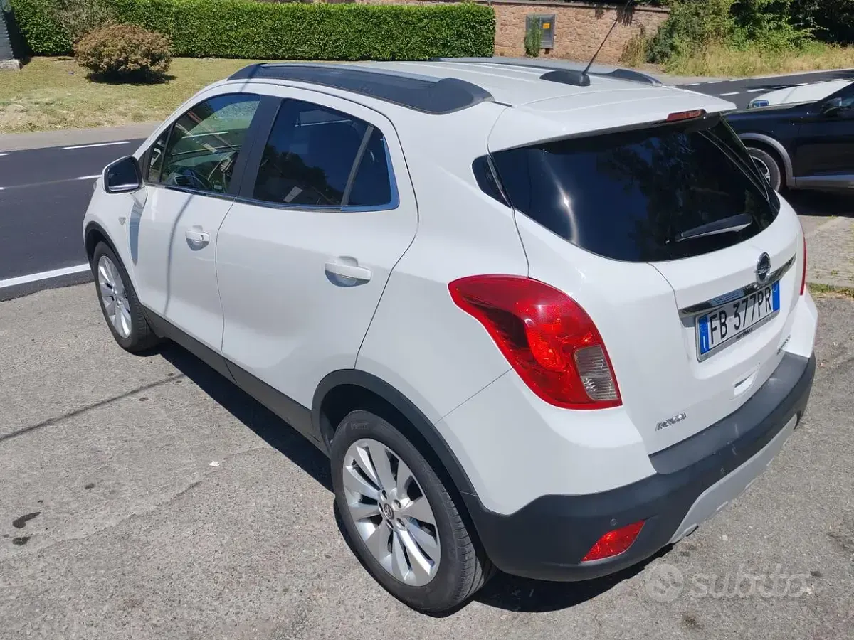 Usata Opel Mokka Cosmo 140 CV (102 kW) 2016 Bianco SUV