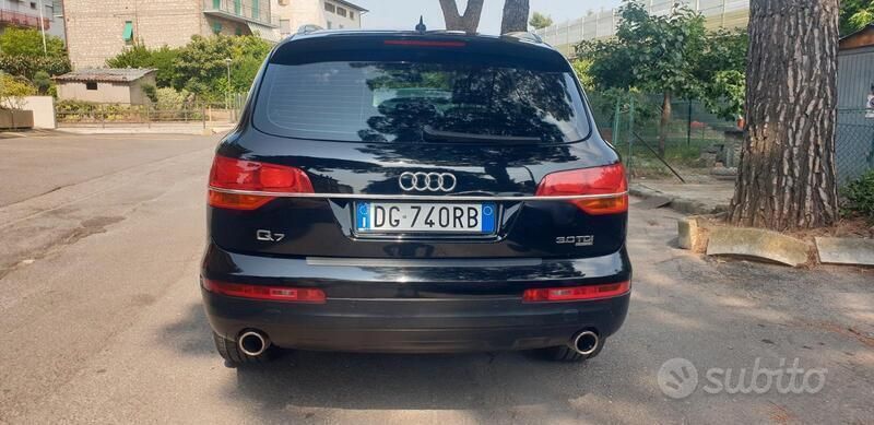 Usata Audi Q7 233 CV (171 kW) 2007 Nero SUV