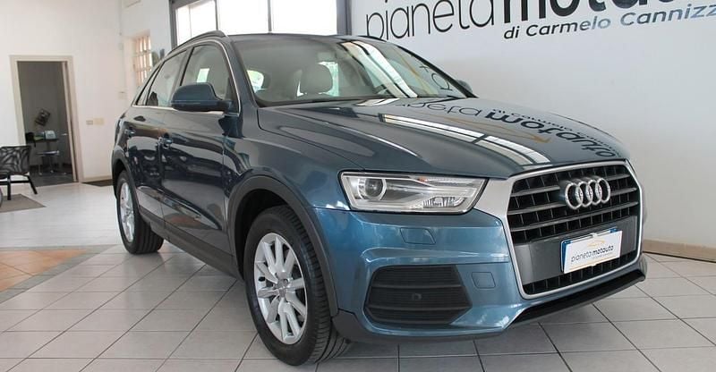Usata Audi Q3 Advanced Plus 176 CV (129 kW) 2013 Blu SUV