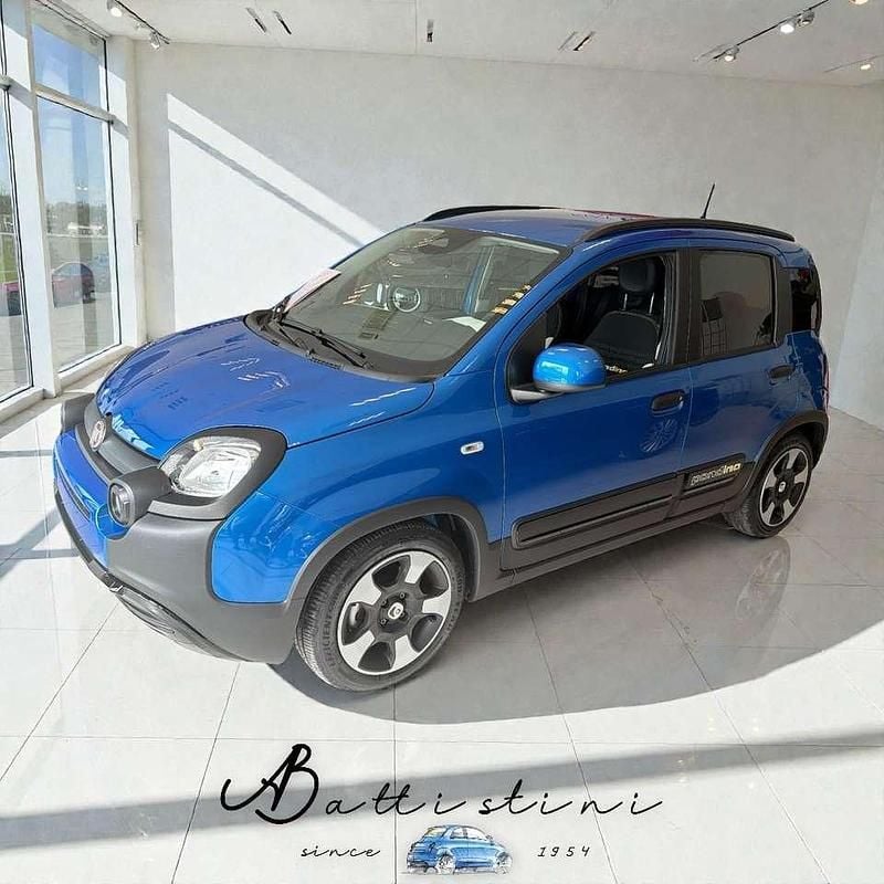 Usata Fiat Panda Cross Cross 69 CV (50 kW) 2025 Blu Utilitaria