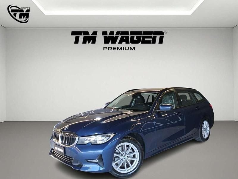 Blu/azzurro Usata 2020 BMW 320 Advantage Station wagon | 21.900 € (Super prezzo) - Immagine 1/4
