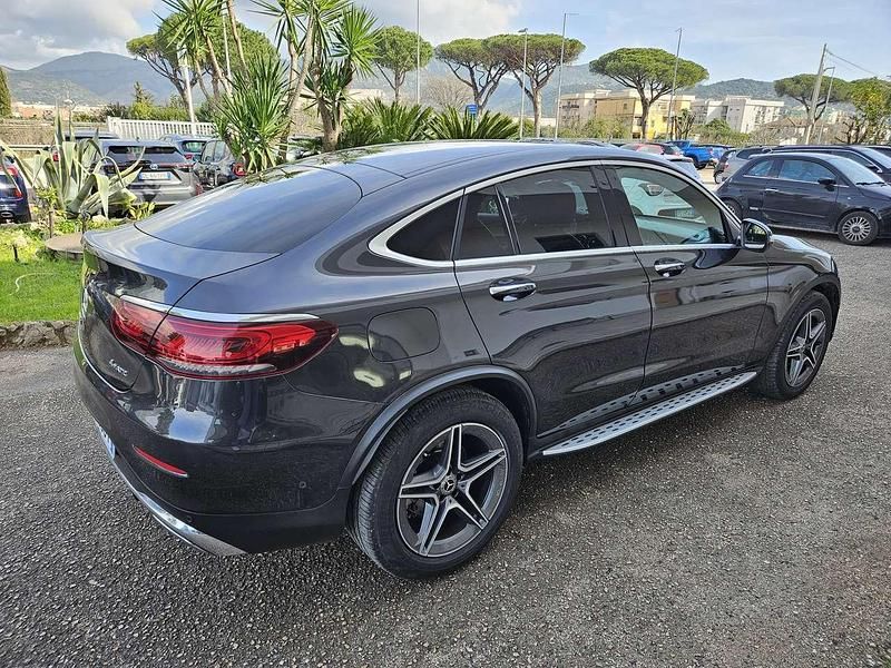 Usata Mercedes GLC200 Premium 163 CV (119 kW) 2019 Grigio SUV