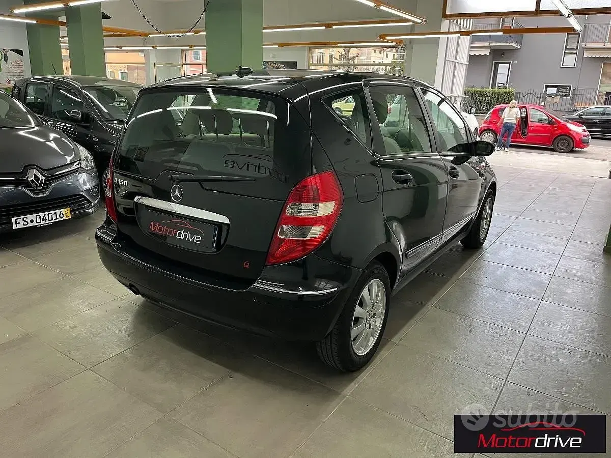 Occasion Mercedes A150 Classic 95 ch (69 kW) 2005 Noir Citadine