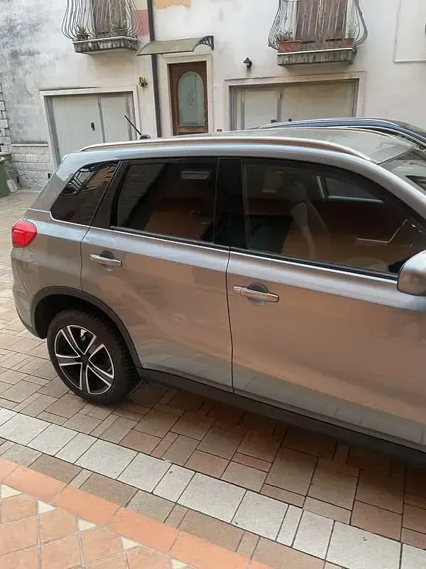 Usata Suzuki Vitara 120 CV (88 kW) 2016 SUV