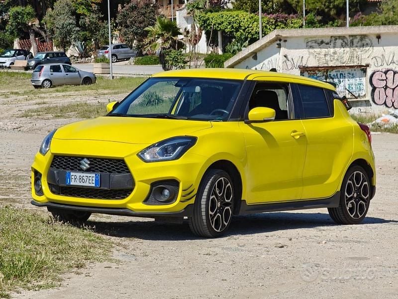 Giallo Usata 2018 Suzuki Swift Sport Due volumi | 16.000 € (Buon prezzo) - Immagine 1/4