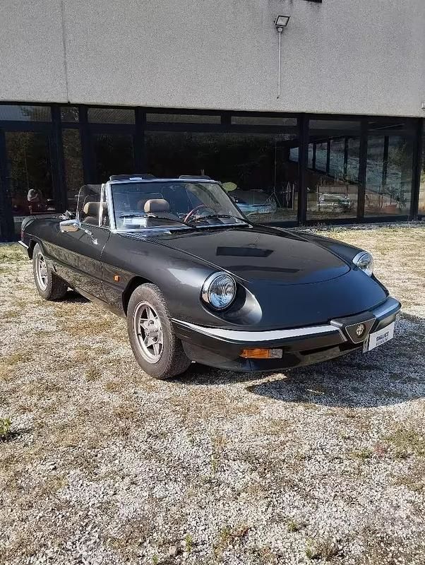 Usata Alfa Romeo Spider Veloce 131 CV (96 kW) 1970 Rosso Cabrio