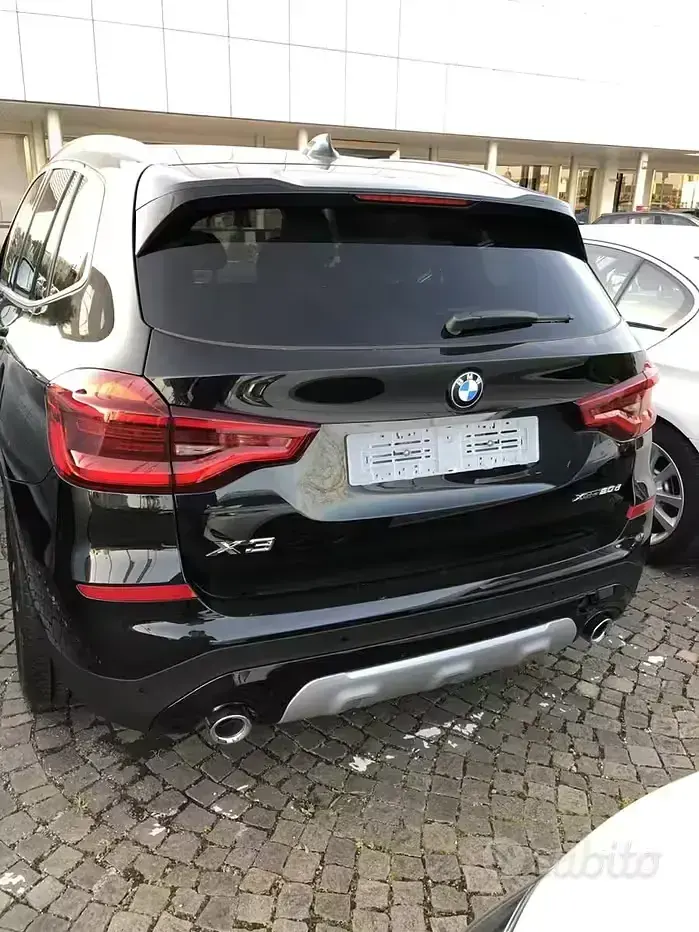Usata BMW X3 190 CV (139 kW) 2019 Nero SUV