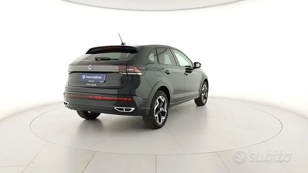 Käytetty VW Taigo R-line 116 HP (85 kW) 2025 Musta Katumaasturi