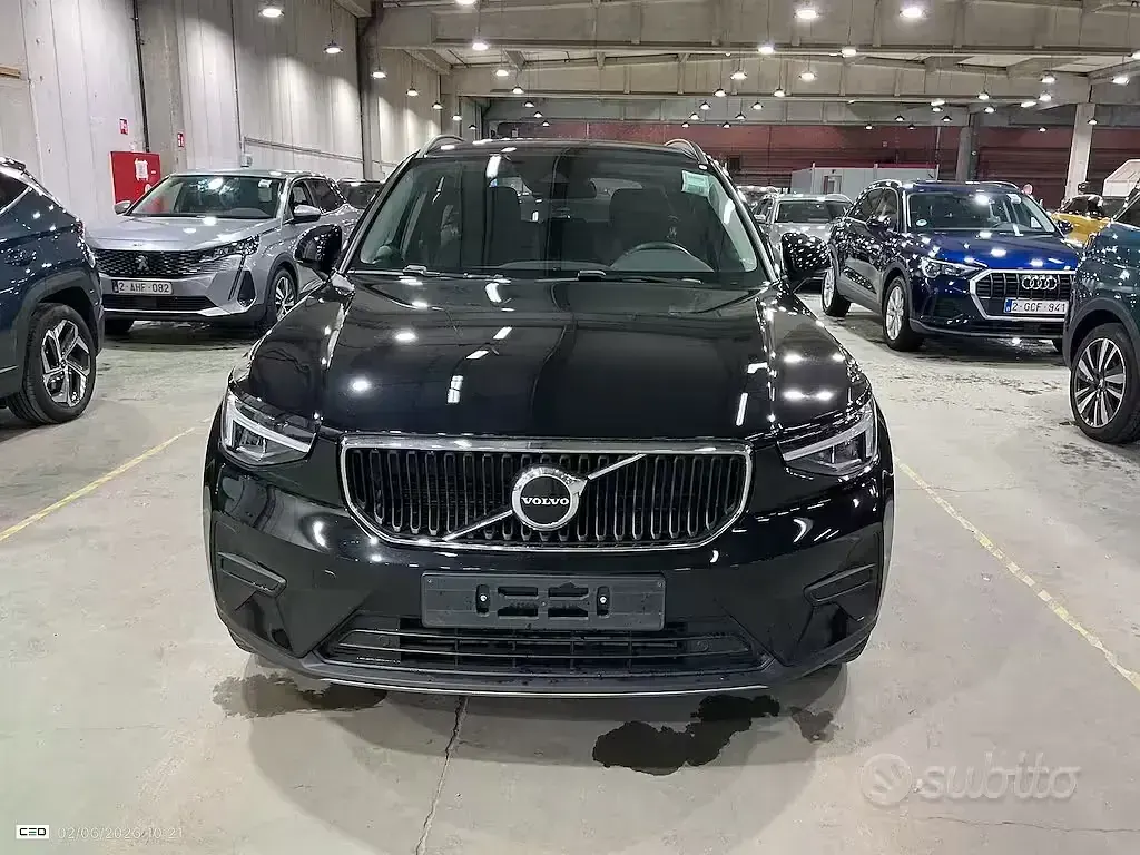 Usata Volvo XC40 129 CV (94 kW) 2022 Nero SUV