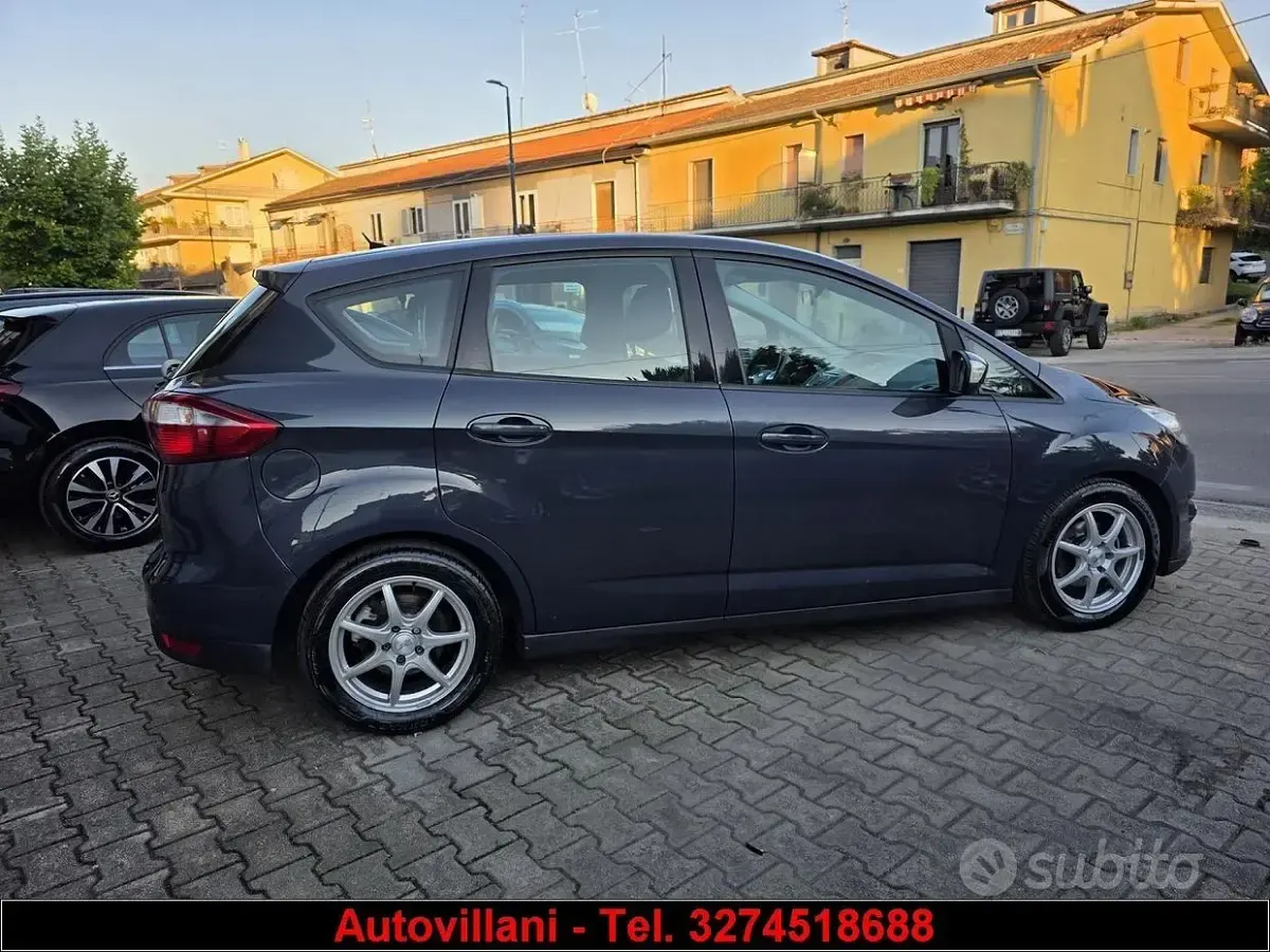 Usata Ford C-MAX 95 CV (69 kW) 2012 Nero Monovolume
