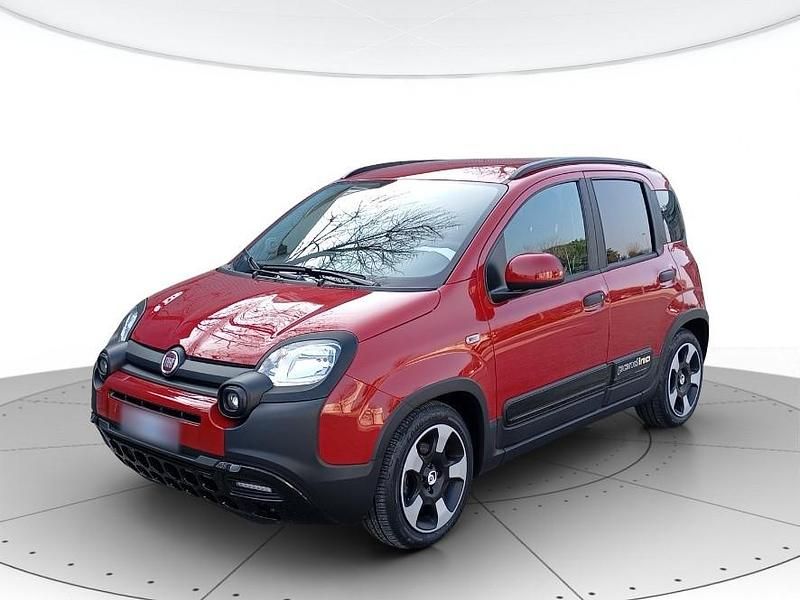 Usata Fiat Panda Cross Cross 70 CV (51 kW) 2025 Rosso Utilitaria