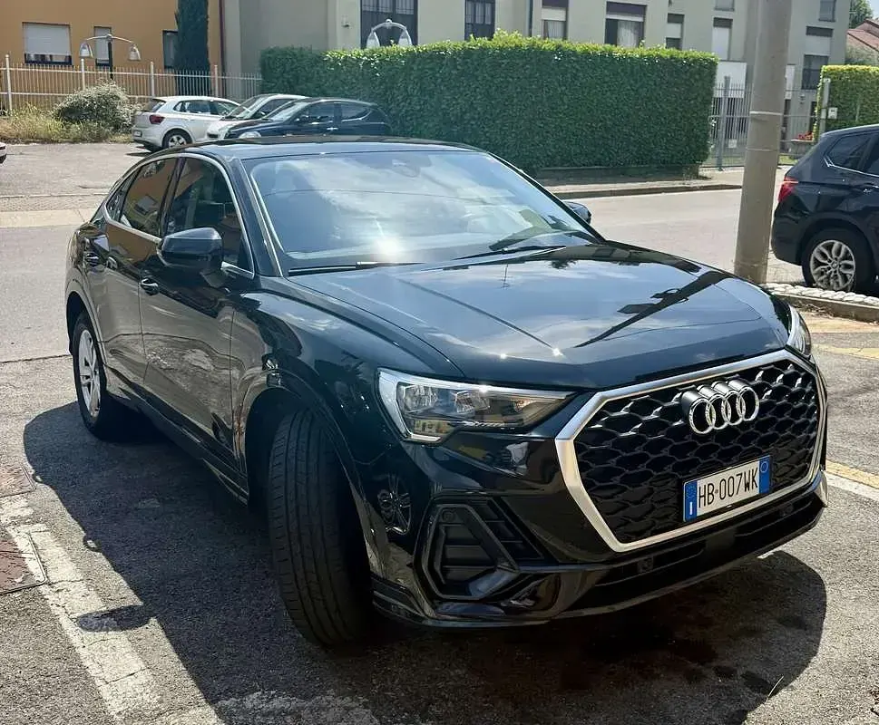 Usata Audi Q3 Sportback Comfort 150 CV (110 kW) 2022 SUV
