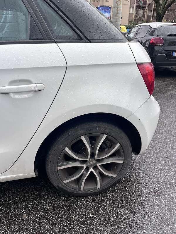 Usata Audi A1 Sportback Admired 90 CV (66 kW) 2014 Utilitaria