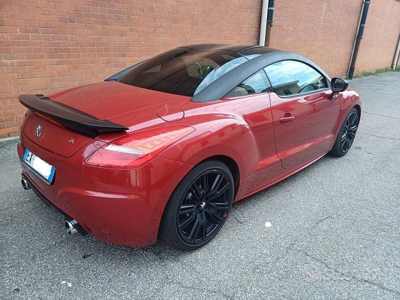 Usata Peugeot RCZ R 271 CV (199 kW) 2014 Rosso Coupé
