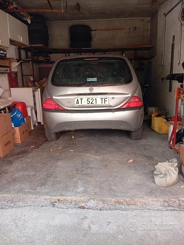 Usata Lancia Ypsilon 1997 Grigio Utilitaria