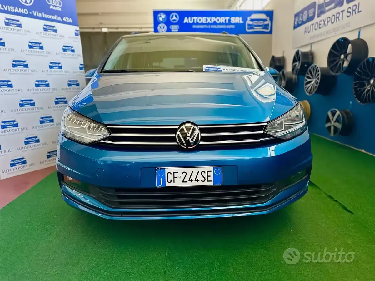 Usata VW Touran Business 150 CV (110 kW) 2021 Bluazzurro Monovolume