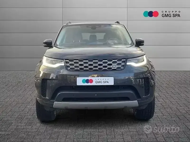 Usata Land Rover Discovery 5 SE 300 CV (220 kW) 2021 Grigio SUV