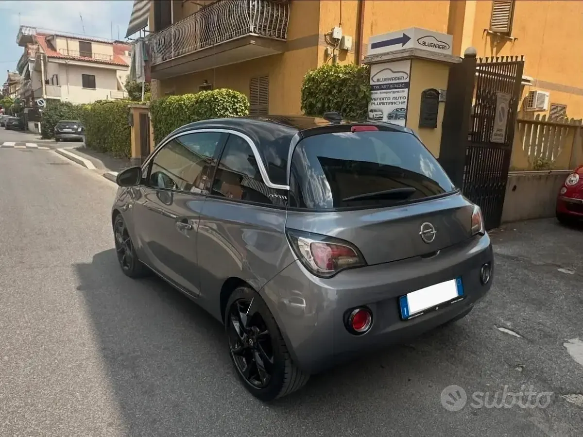 Usata Opel Adam 87 CV (63 kW) 2015 Grigio Utilitaria