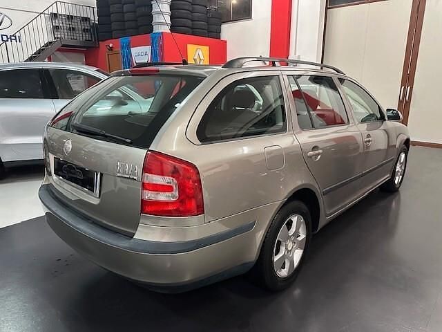 Usata Skoda Octavia Elegance 104 CV (76 kW) 2007 Grigio Station wagon