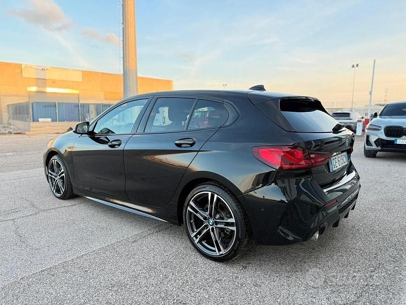 Usata BMW 118 M Sport 150 CV (110 kW) 2021 Nero Utilitaria