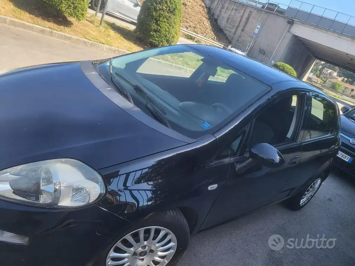 Usata Fiat Grande Punto 95 CV (69 kW) 2016 Blu Utilitaria