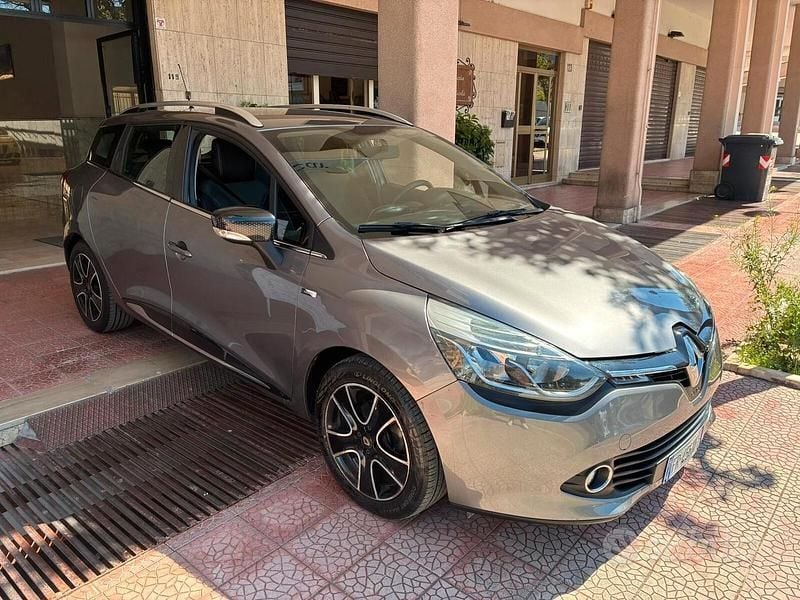 Usata Renault Clio GrandTour 75 CV (55 kW) 2016 Grigio Station wagon