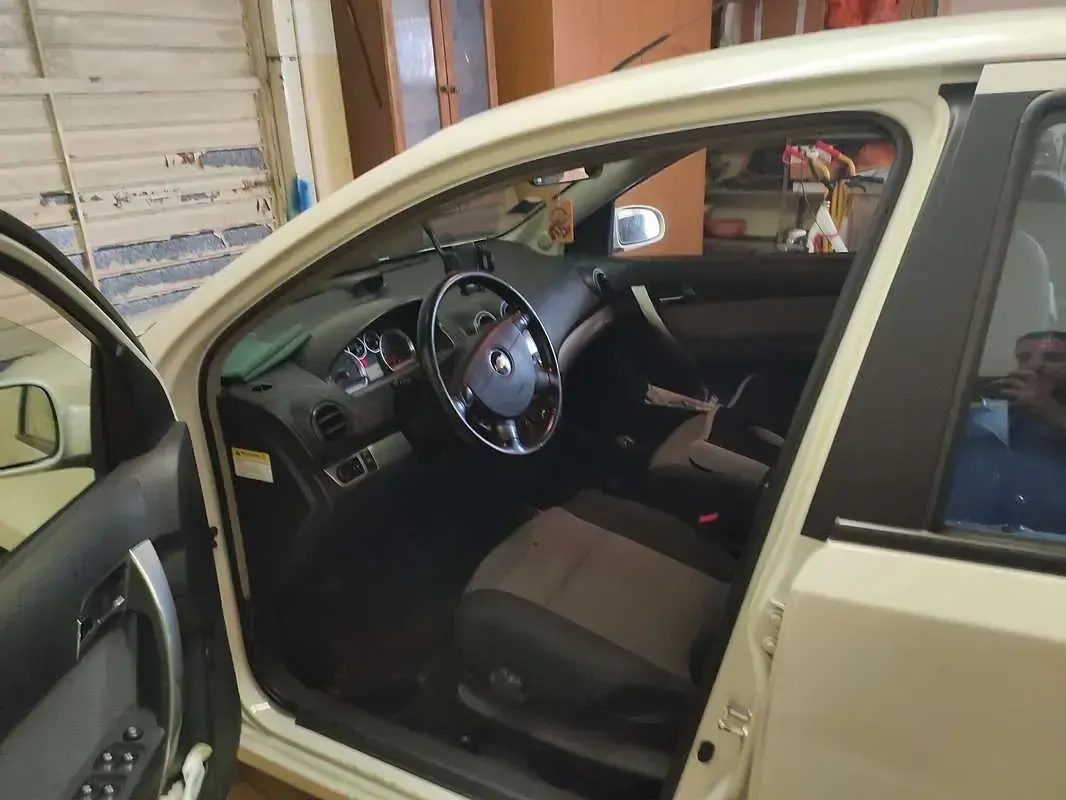 Usata Chevrolet Aveo LS 84 CV (61 kW) 2009 Berlina