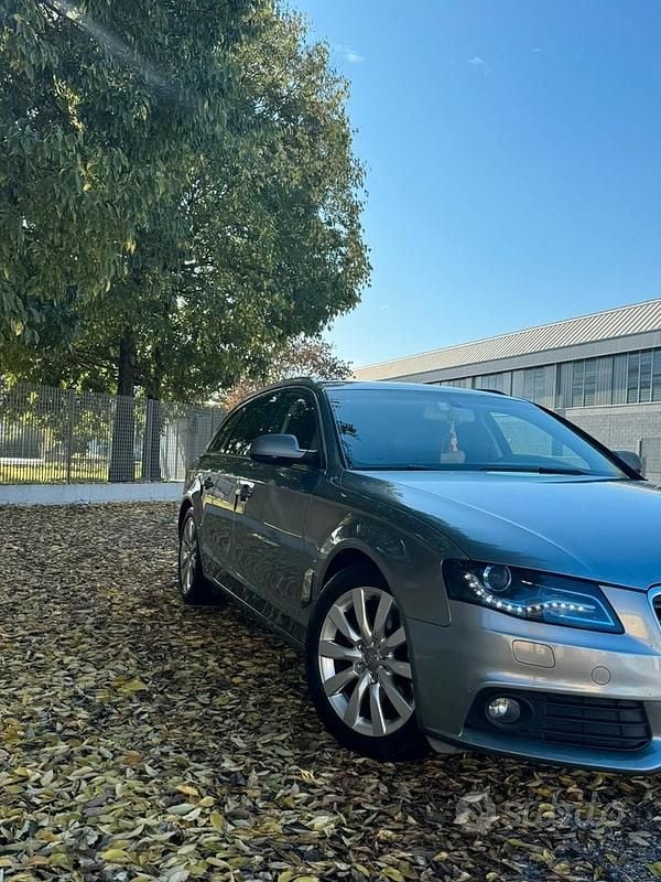 Usata Audi A4 2010 Grigio