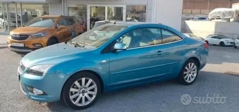 Usata 2008 Ford Focus Cabriolet Titanium Cabrio | 7600 € - Immagine 1/4