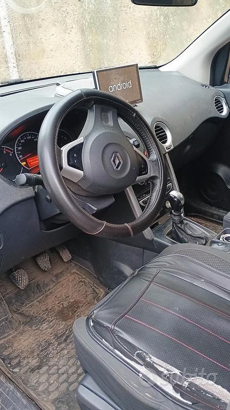 Usata Renault Koleos 150 CV (110 kW) 2008 Grigio SUV