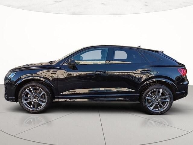 Nuova Audi Q3 Sportback S-Line 150 CV (110 kW) 2025 0e nero mito metallizzato SUV