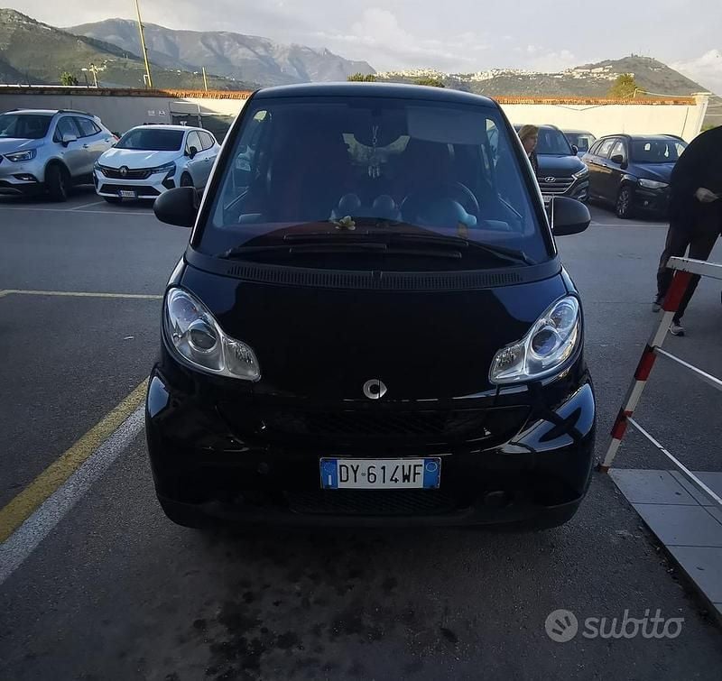 Usata Smart ForTwo Coupé 71 CV (52 kW) 2009 Utilitaria