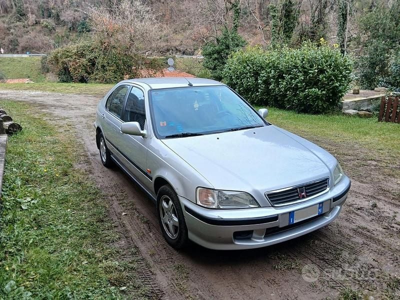 Usata Honda Civic 2000 Grigio Berlina