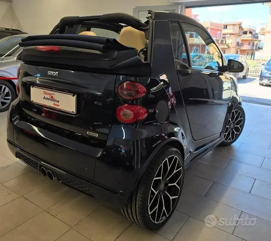Usata Smart ForTwo Cabrio Brabus Xclusive 102 CV (75 kW) 2011 Blu notte metallizzato Cabrio