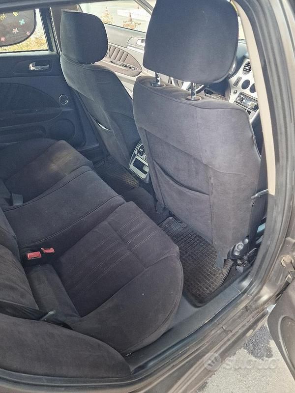 Usata Alfa Romeo 159 150 CV (110 kW) 2007 Marrone Station wagon