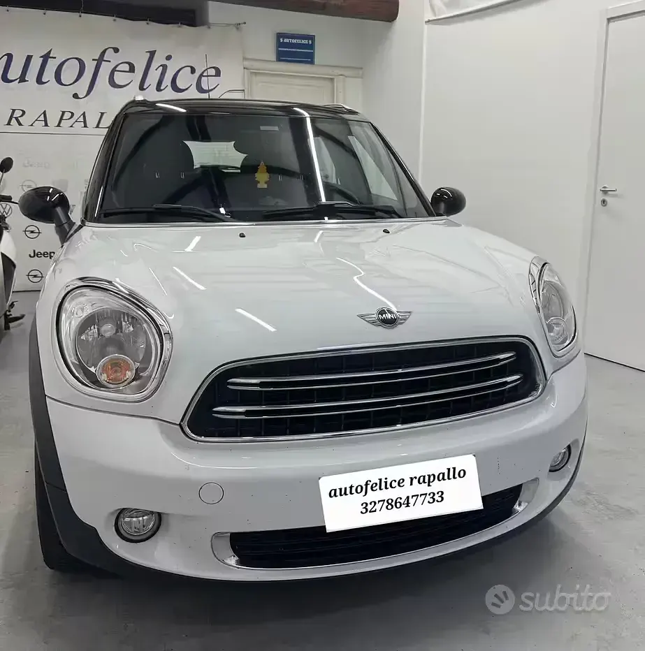 Usata Mini Park Lane Countryman 111 CV (81 kW) 2015 Bianco SUV