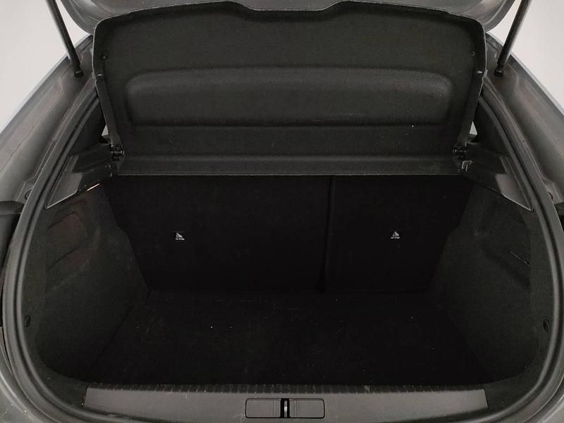 Usata Peugeot 208 Allure 100 CV (73 kW) 2025 Grigio Utilitaria