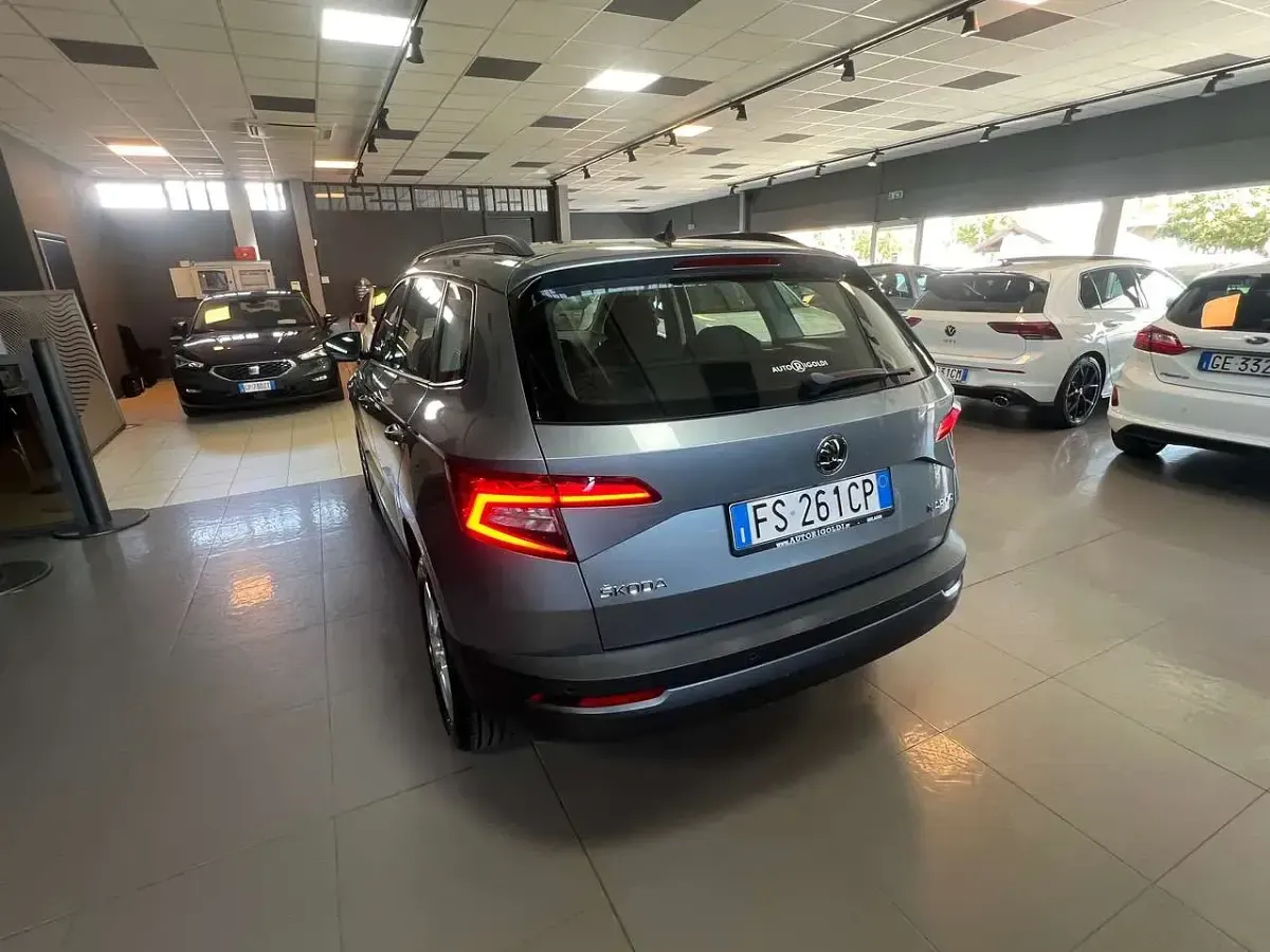 Usata Skoda Karoq Style 116 CV (85 kW) 2018 Blu/azzurro SUV