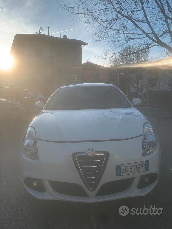 Usata Alfa Romeo Giulietta 2011 Utilitaria