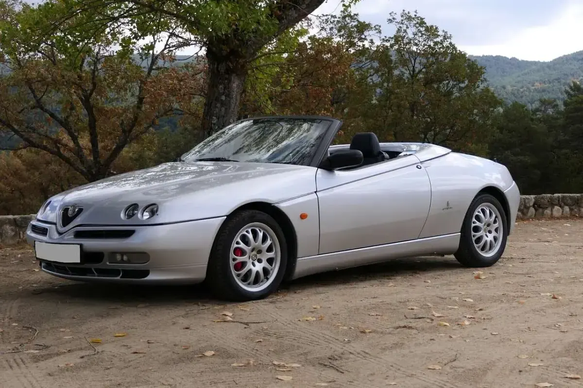 Usata Alfa Romeo Spider 218 CV (160 kW) 2002 Argento Cabrio