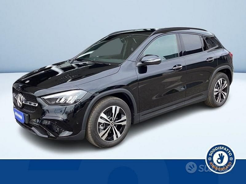 Usata Mercedes GLA200 Advanced Plus 149 CV (109 kW) 2025 Nero SUV
