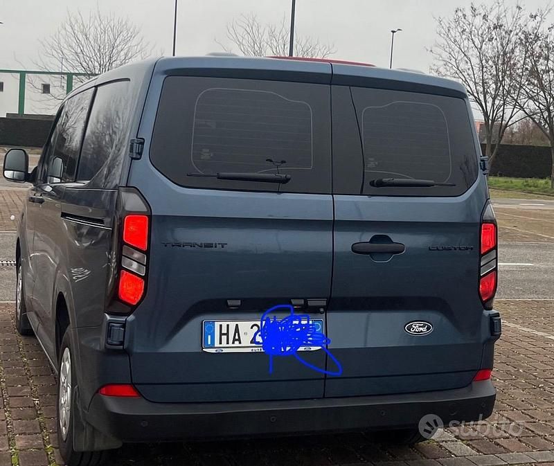 Usata Ford Transit Custom 105 CV (77 kW) 2025