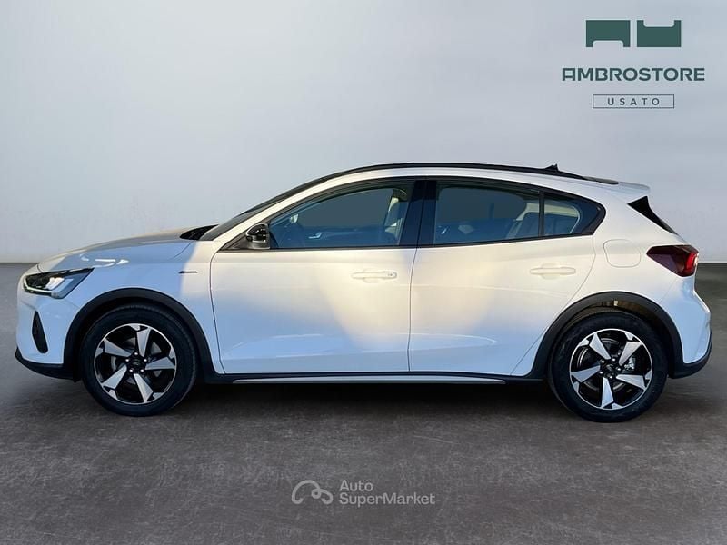 Usata Ford Focus Active 125 CV (91 kW) 2024 Bianco SUV