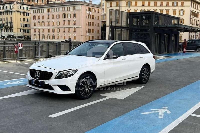Bianco Usata 2020 Mercedes C180 Business Station wagon | 14.900 € (Ottimo prezzo) - Immagine 1/4