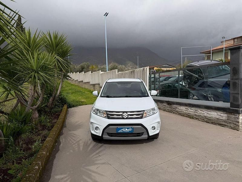 Usata Suzuki Vitara 120 CV (88 kW) 2018 SUV