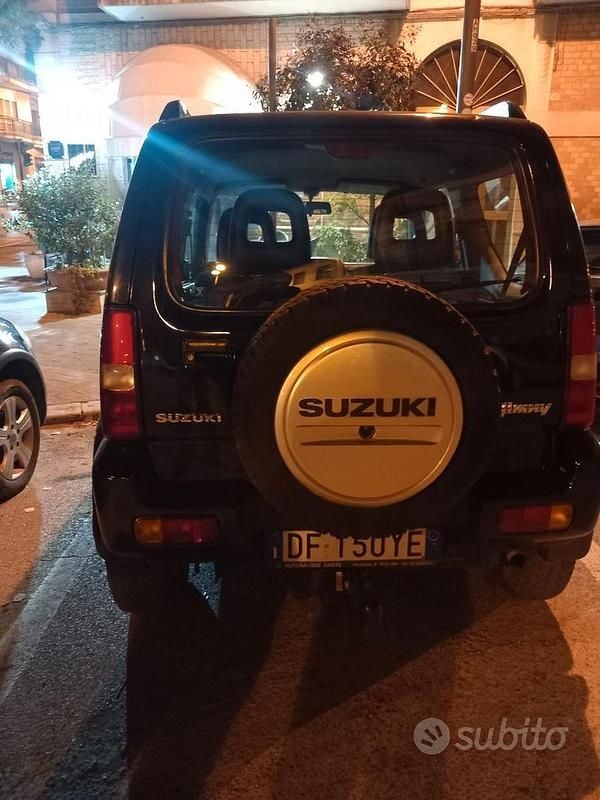 Usata Suzuki Jimny 2007 Nero SUV