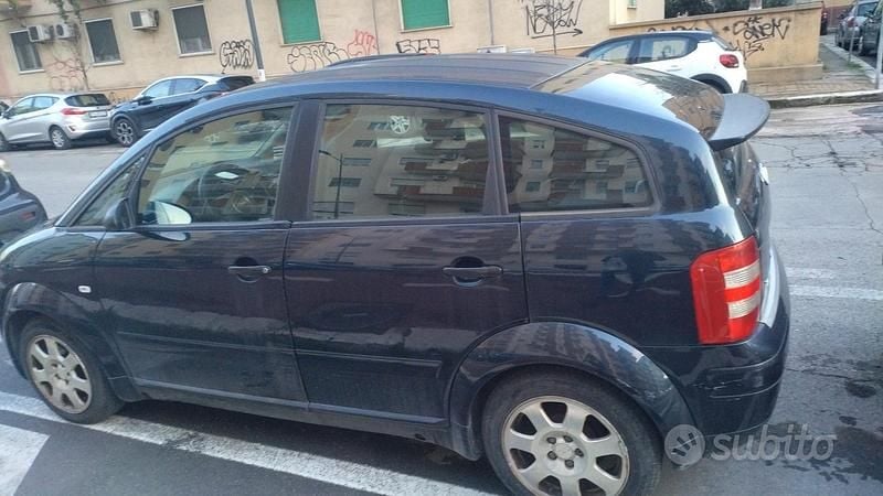 Usata Audi A2 2002 Blu Utilitaria