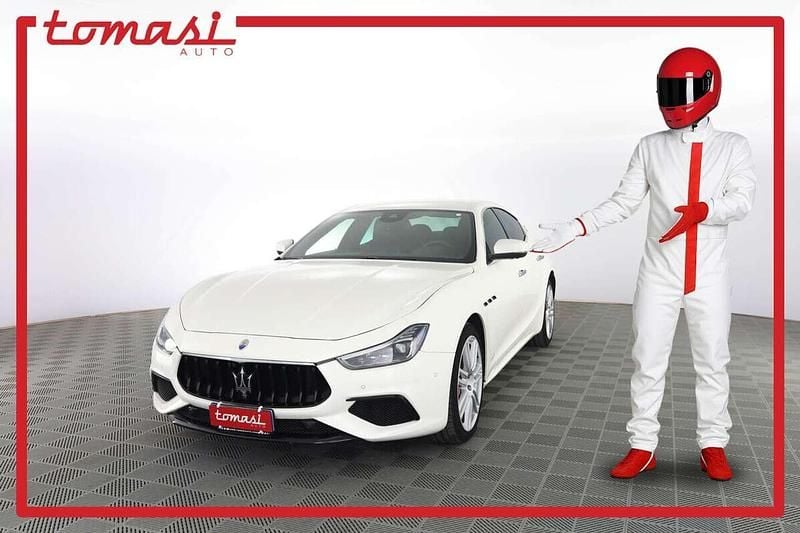 Bianco Usata 2022 Maserati Ghibli Tre volumi | 39.900 € (Ottimo prezzo) - Immagine 1/4