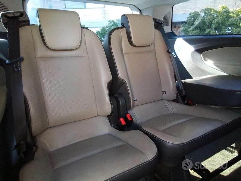 Usata Ford Tourneo Custom 2017 Nero Furgone