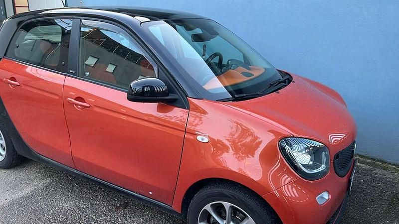 Usata Smart ForFour Prime 71 CV (52 kW) 2017 Utilitaria